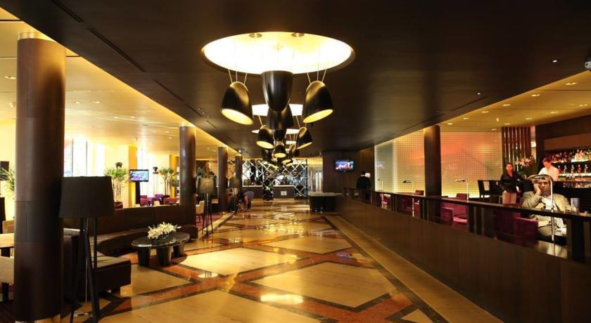 Libertador Hotel Ciudad Autónoma de Ciudad Autónoma de Buenos Aires Exterior foto The lobby of the MGM Grand